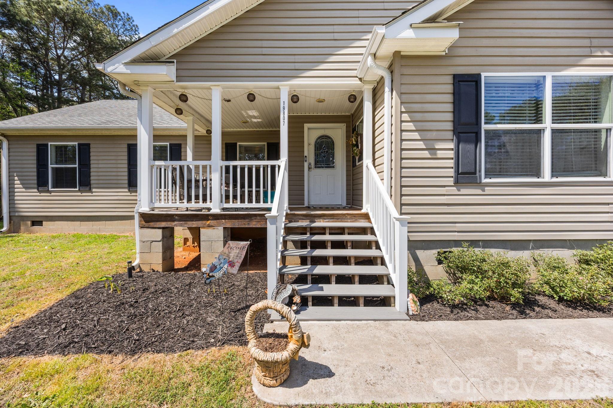 19807 Alpine Road Albemarle NC 28001