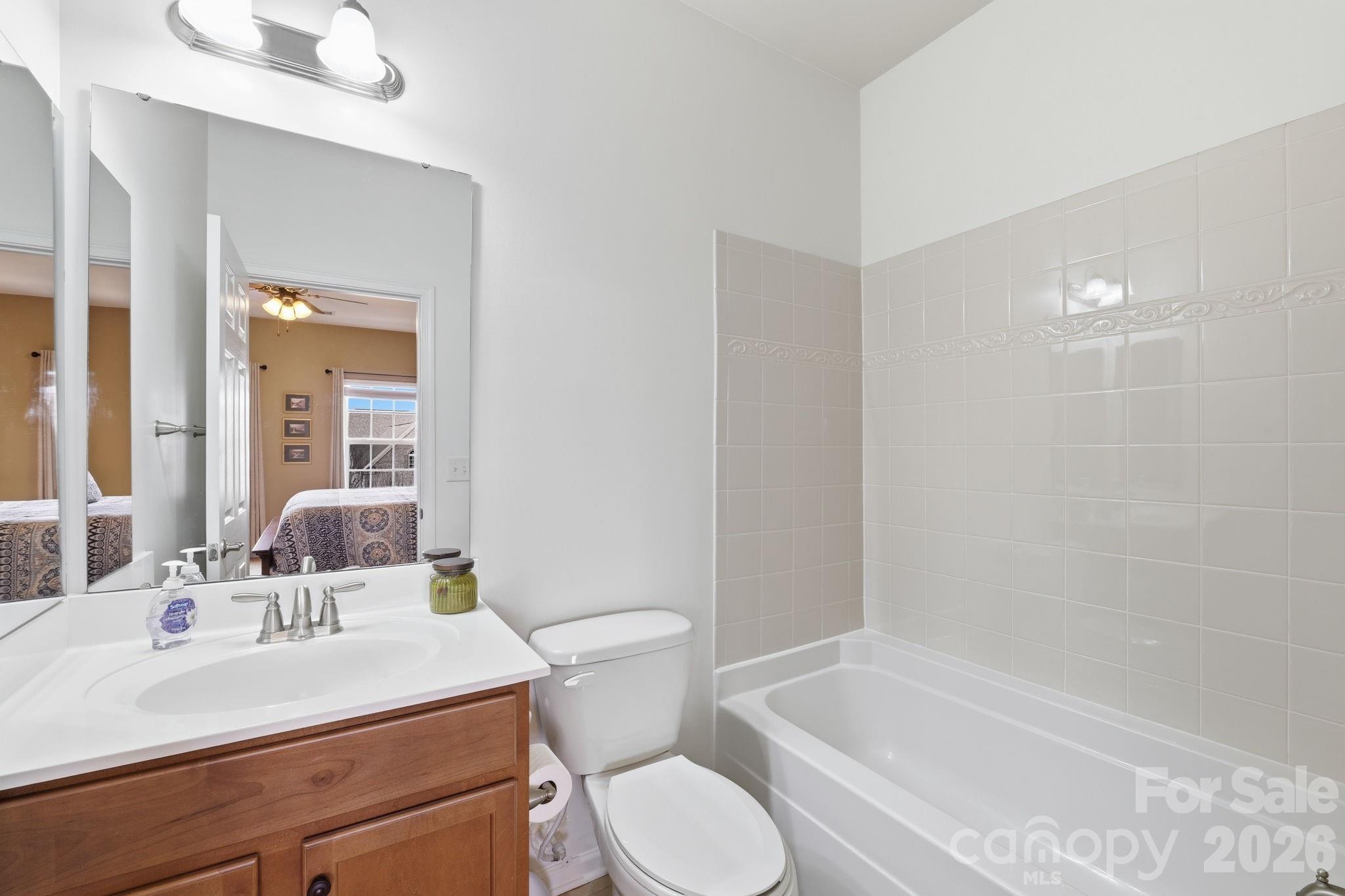 8480 Penton Place Harrisburg NC 28075