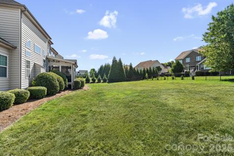 8480 Penton Place Harrisburg NC 28075
