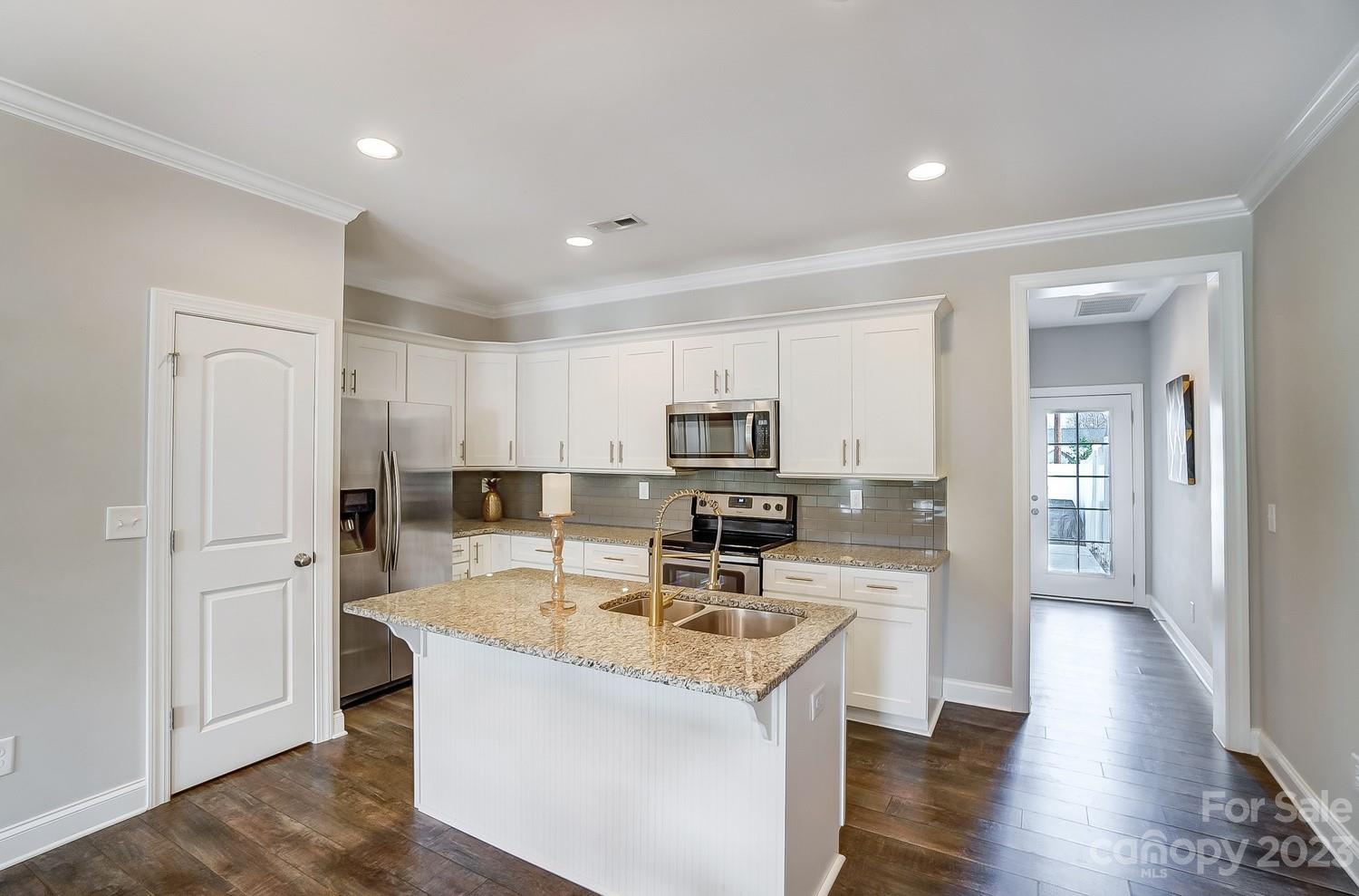 1148 Almerton Drive Denver NC 28037