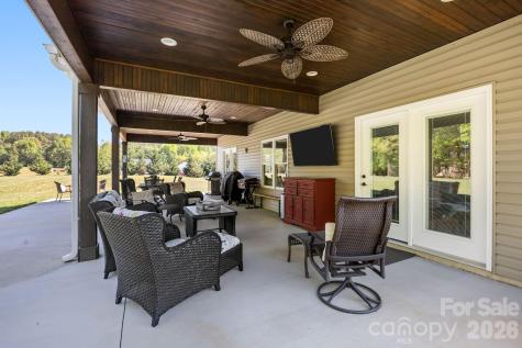 147 Haystack Lane Olin NC 28660