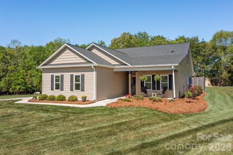 147 Haystack Lane Olin NC 28660