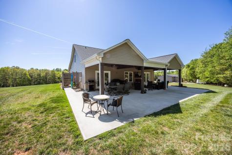 147 Haystack Lane Olin NC 28660