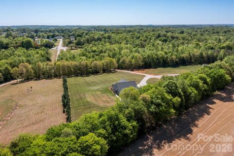 147 Haystack Lane Olin NC 28660