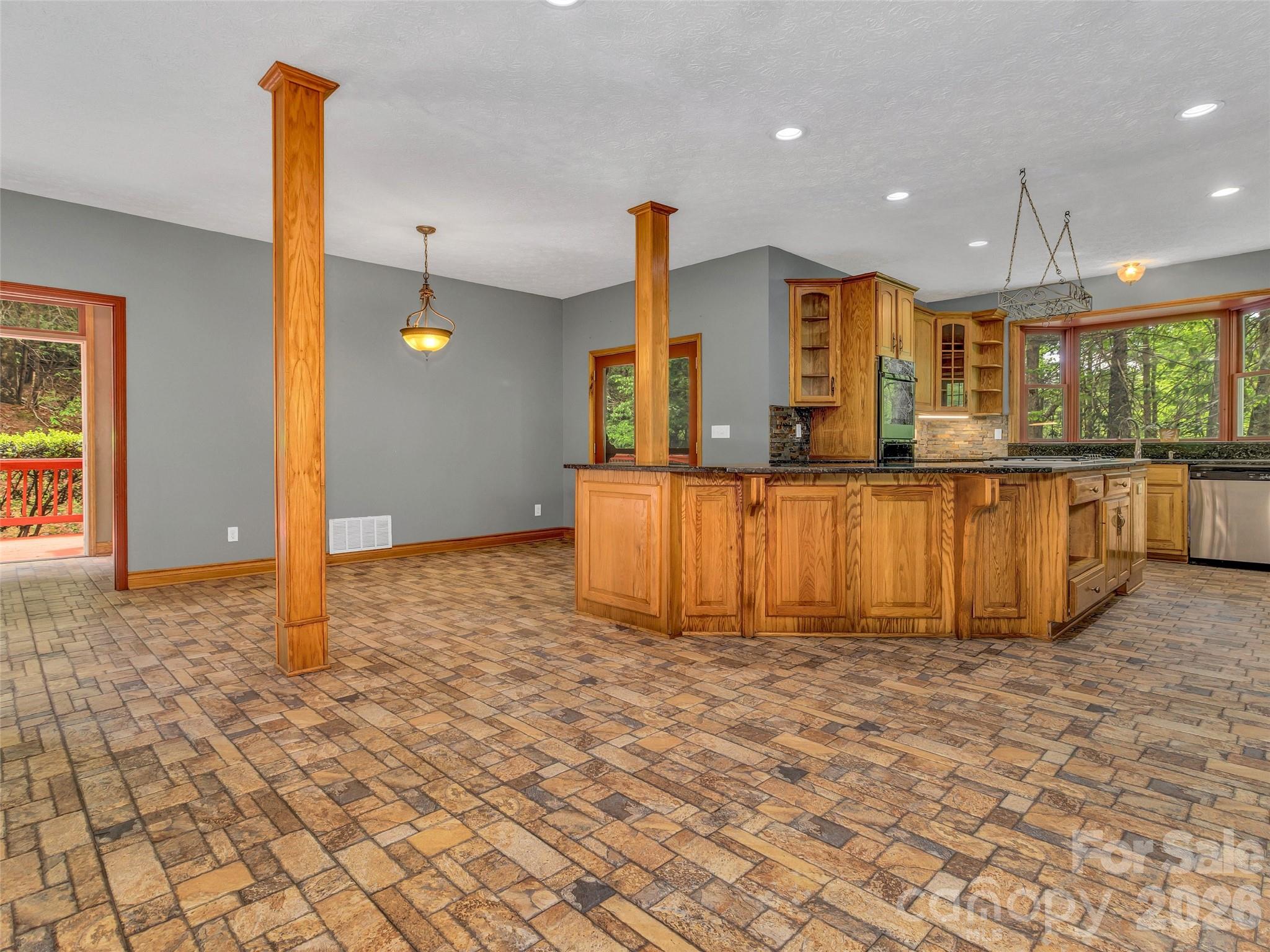 287 Shady Creek Lane Hendersonville NC 28739