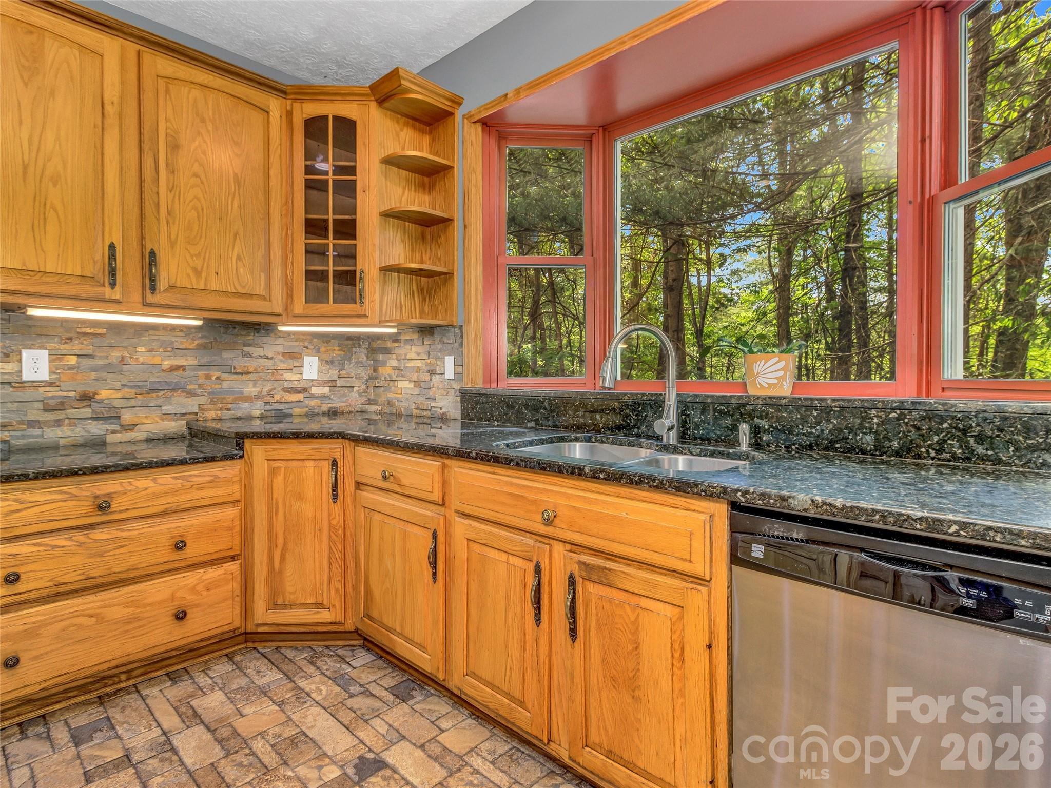 287 Shady Creek Lane Hendersonville NC 28739