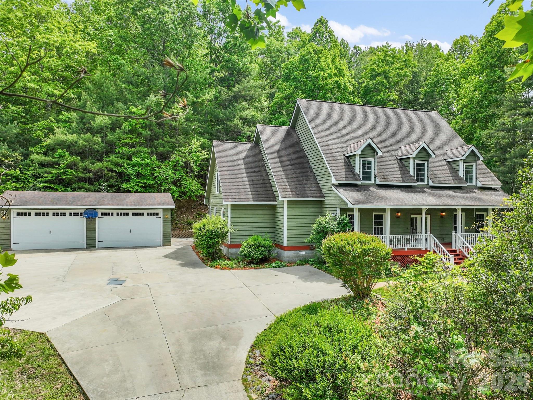 287 Shady Creek Lane Hendersonville NC 28739