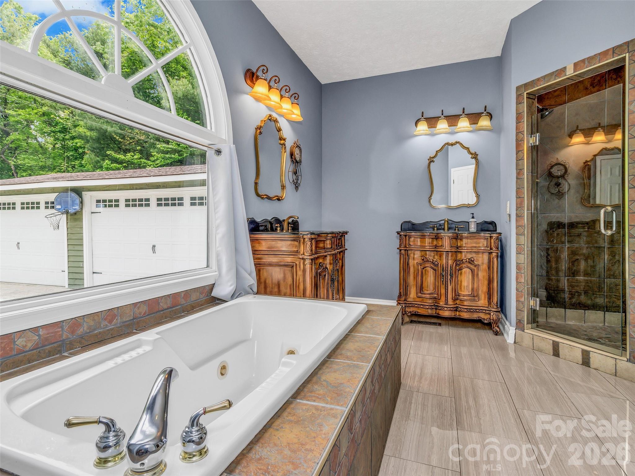 287 Shady Creek Lane Hendersonville NC 28739
