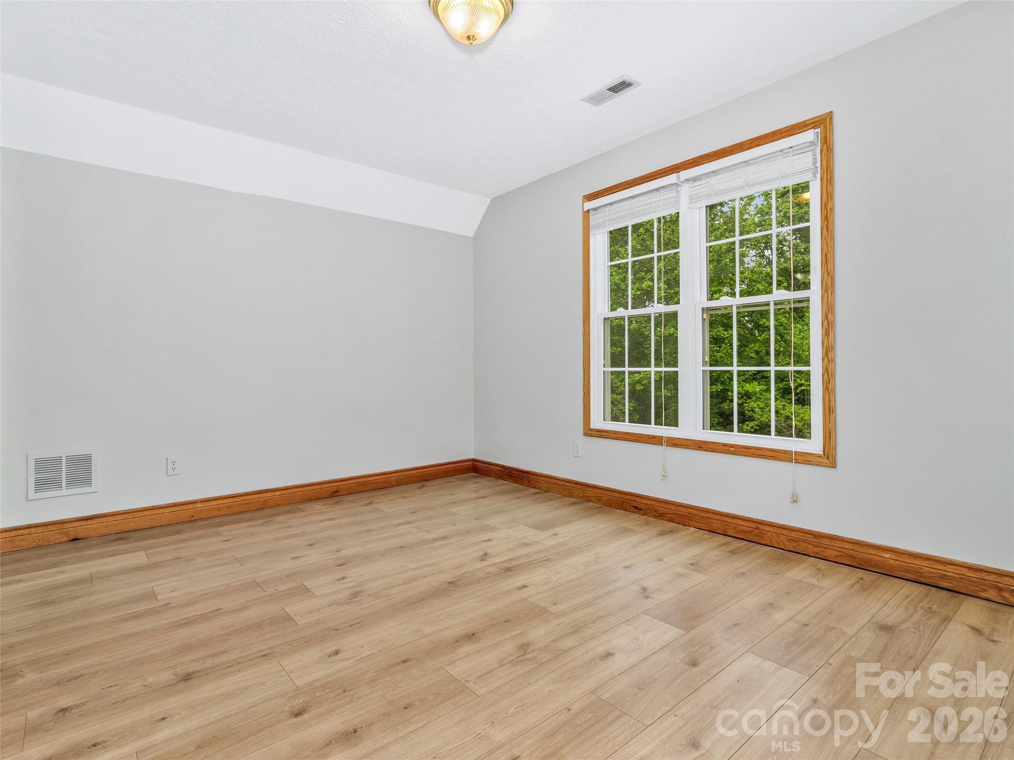 287 Shady Creek Lane Hendersonville NC 28739