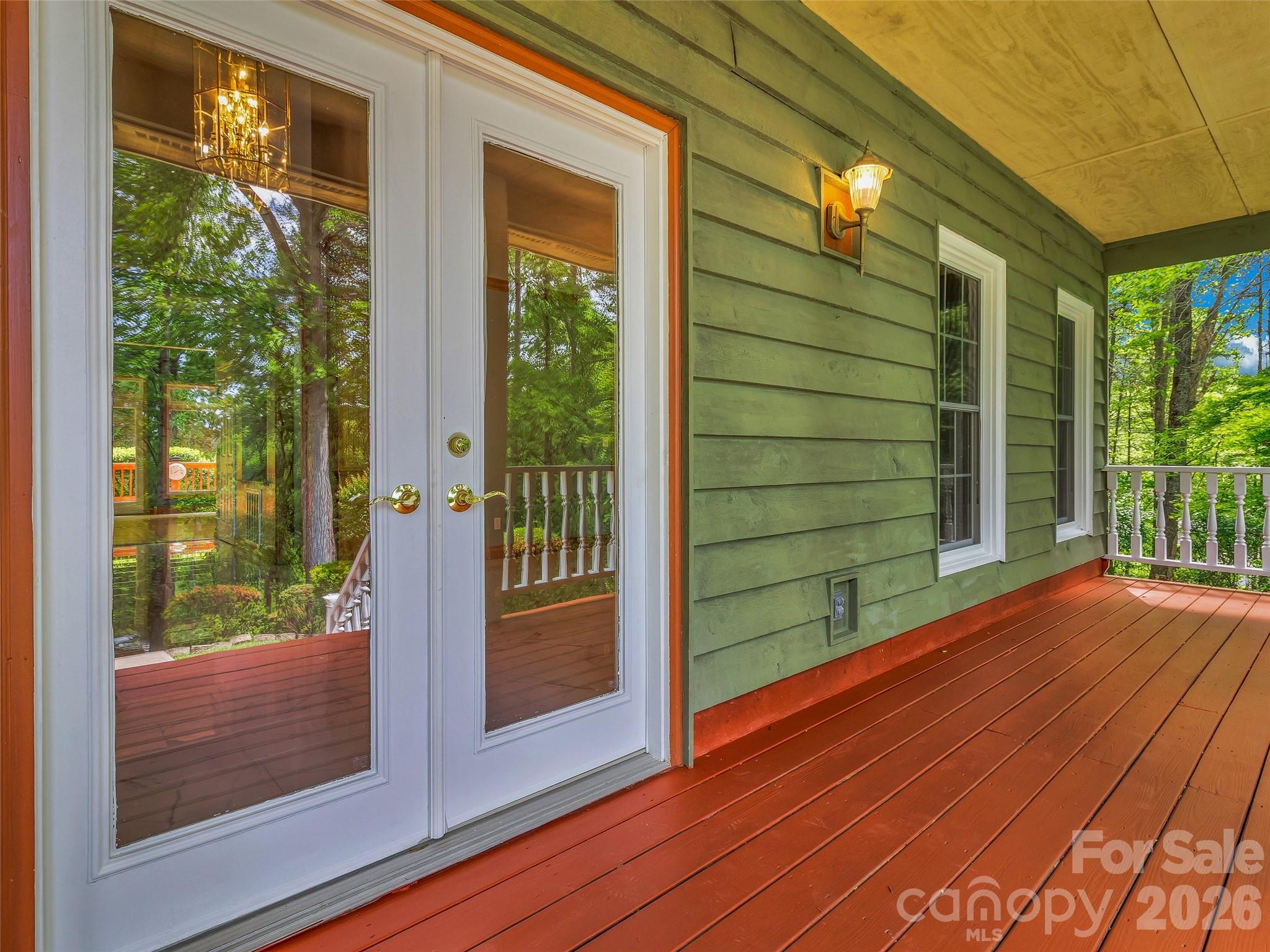 287 Shady Creek Lane Hendersonville NC 28739