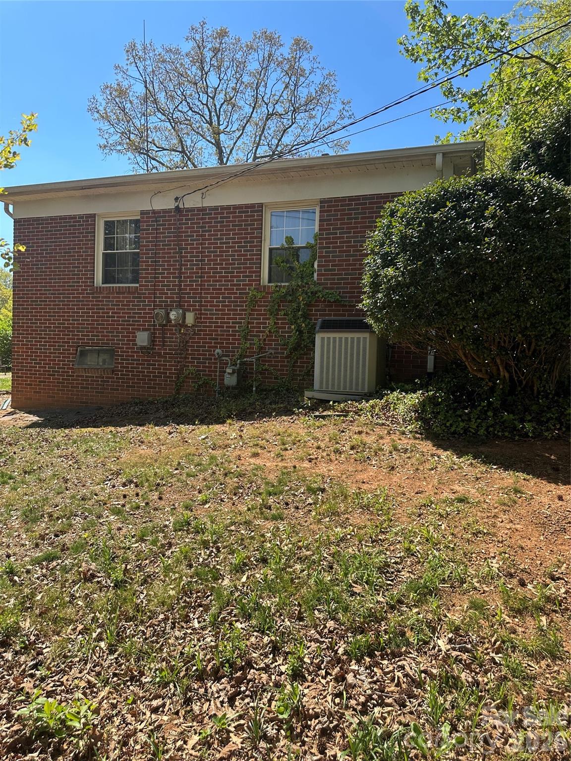 2760 19th Avenue NE Hickory NC 28601