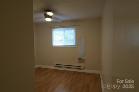 9 Oakland Street Weaverville NC 28787