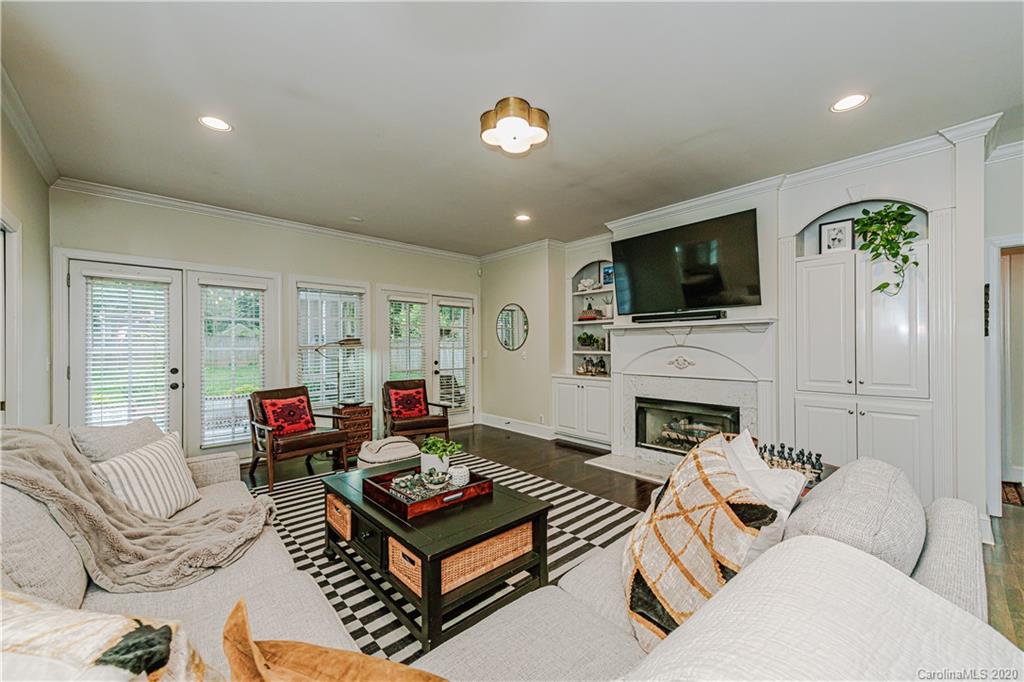 6139 Creola Road Charlotte NC 28270