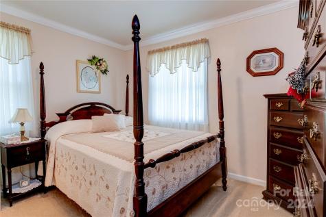155 Arthur Road Asheville NC 28806