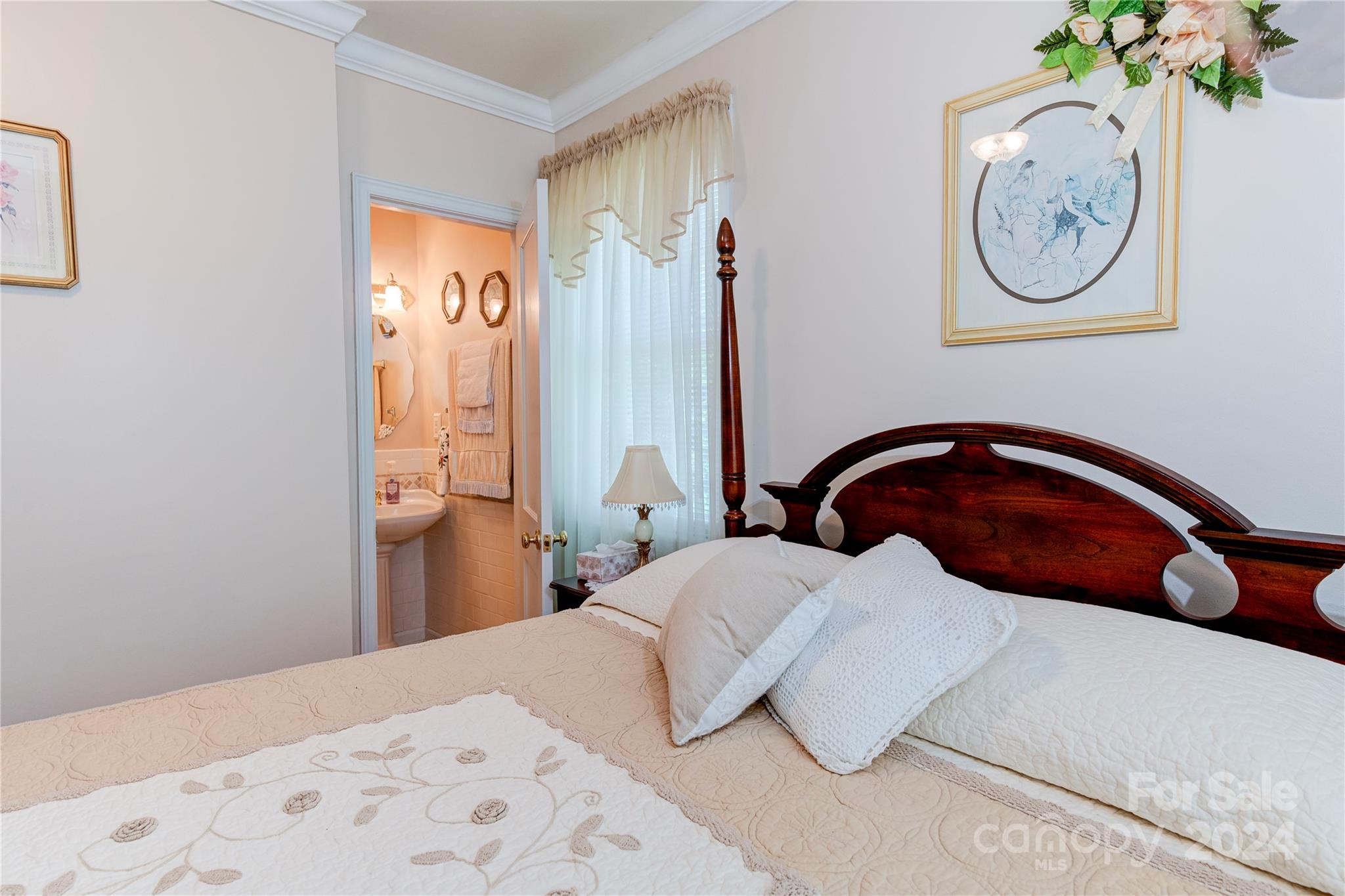 155 Arthur Road Asheville NC 28806