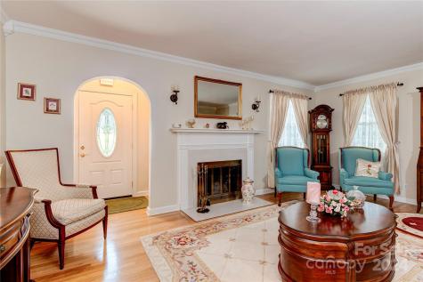155 Arthur Road Asheville NC 28806