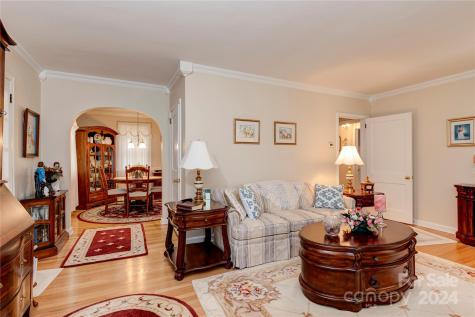 155 Arthur Road Asheville NC 28806