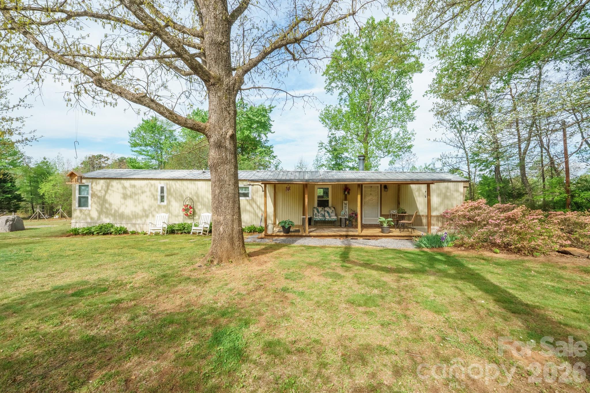 4021 26th Street Court NE Hickory NC 28601