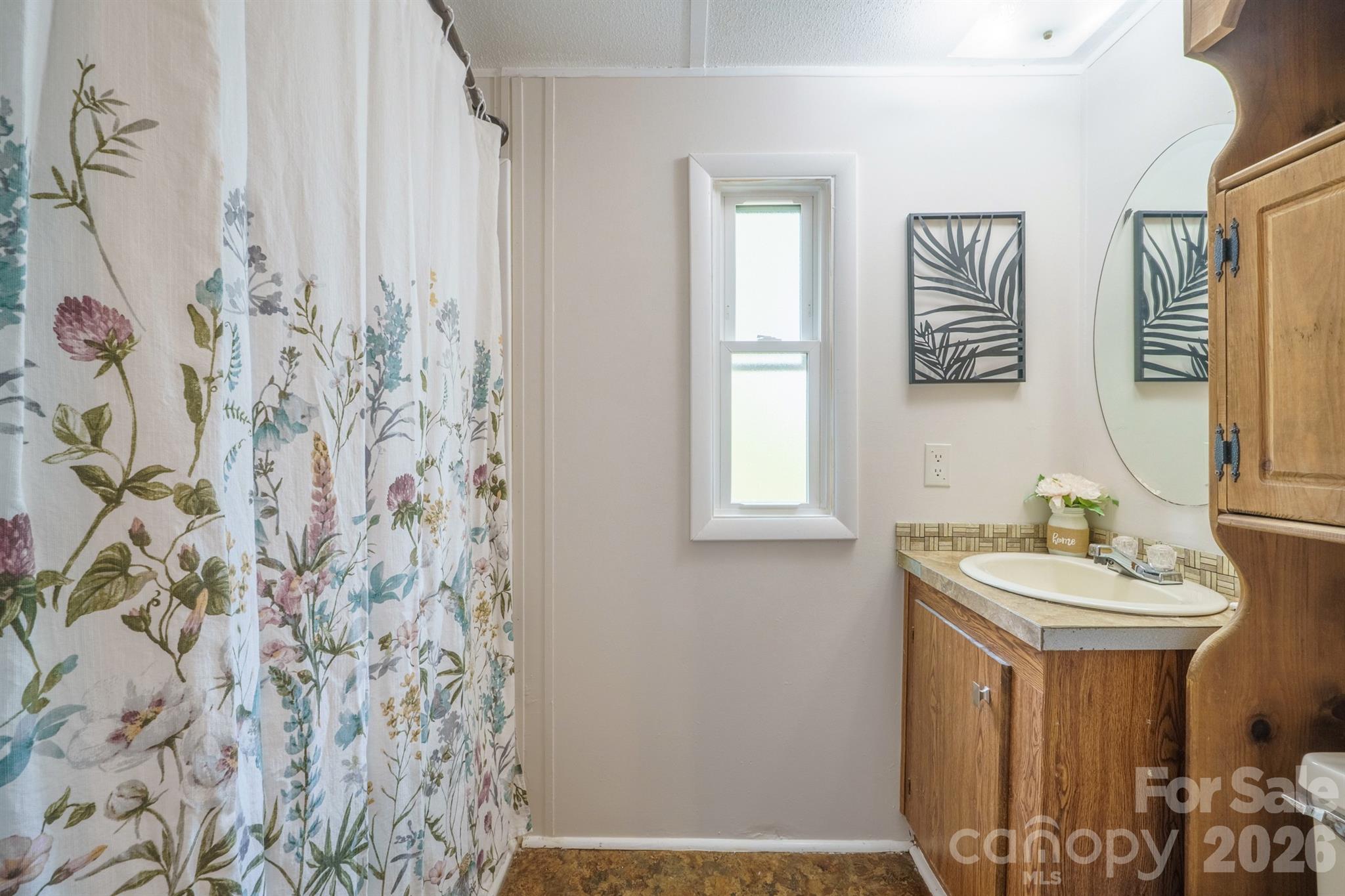 4021 26th Street Court NE Hickory NC 28601