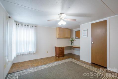 4021 26th Street Court NE Hickory NC 28601