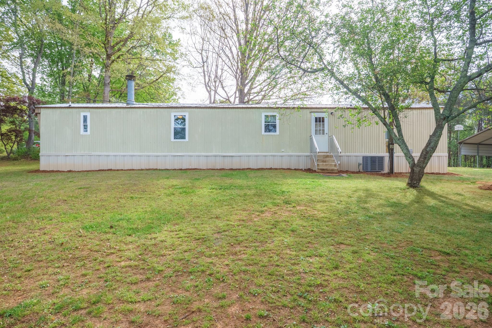 4021 26th Street Court NE Hickory NC 28601