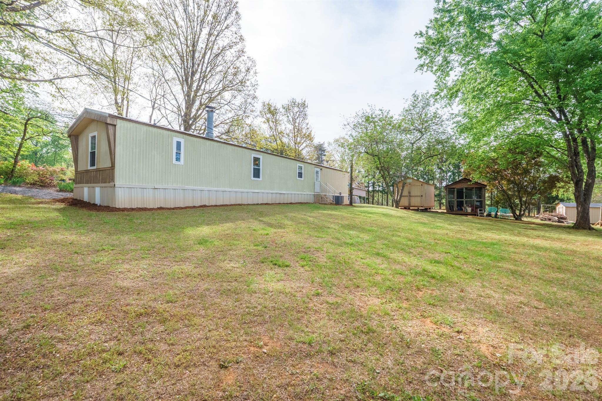 4021 26th Street Court NE Hickory NC 28601
