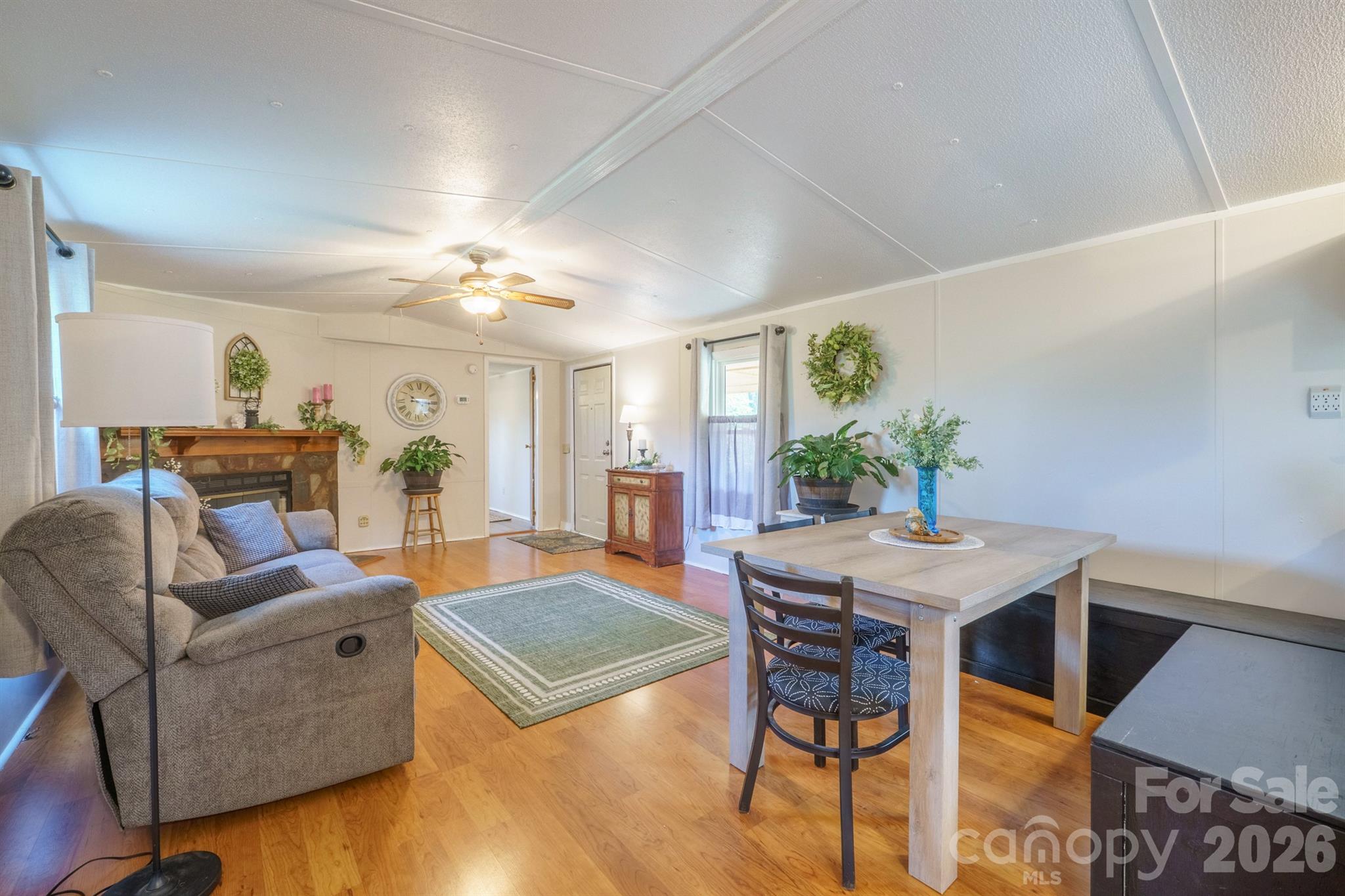 4021 26th Street Court NE Hickory NC 28601
