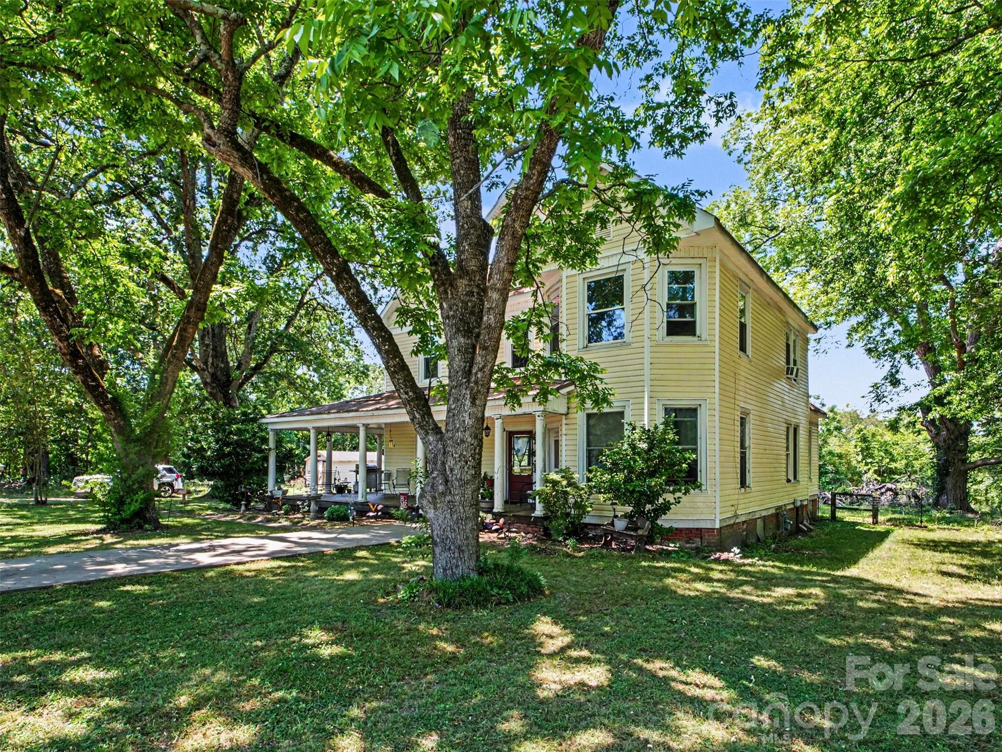 1932 Topic Street Shelby NC 28152
