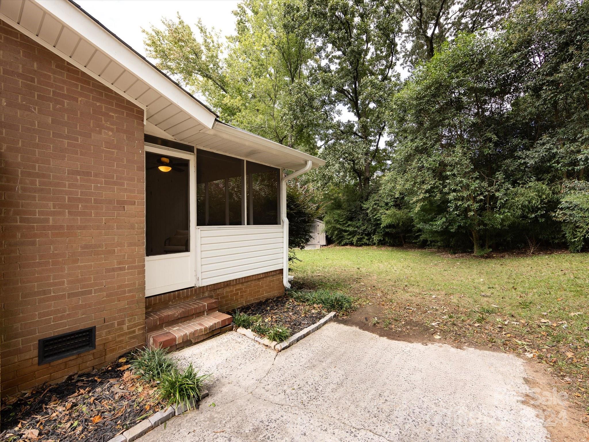 3133 Spring Valley Road Charlotte NC 28210