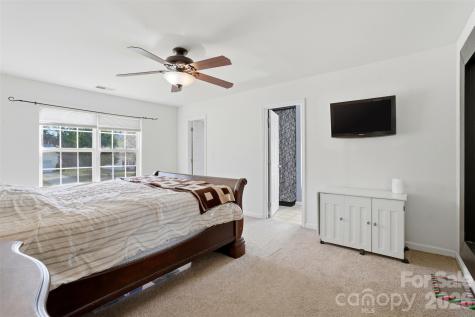 5016 Hildreth Court Concord NC 28025