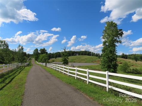 2530 Sharon Road York SC 29745