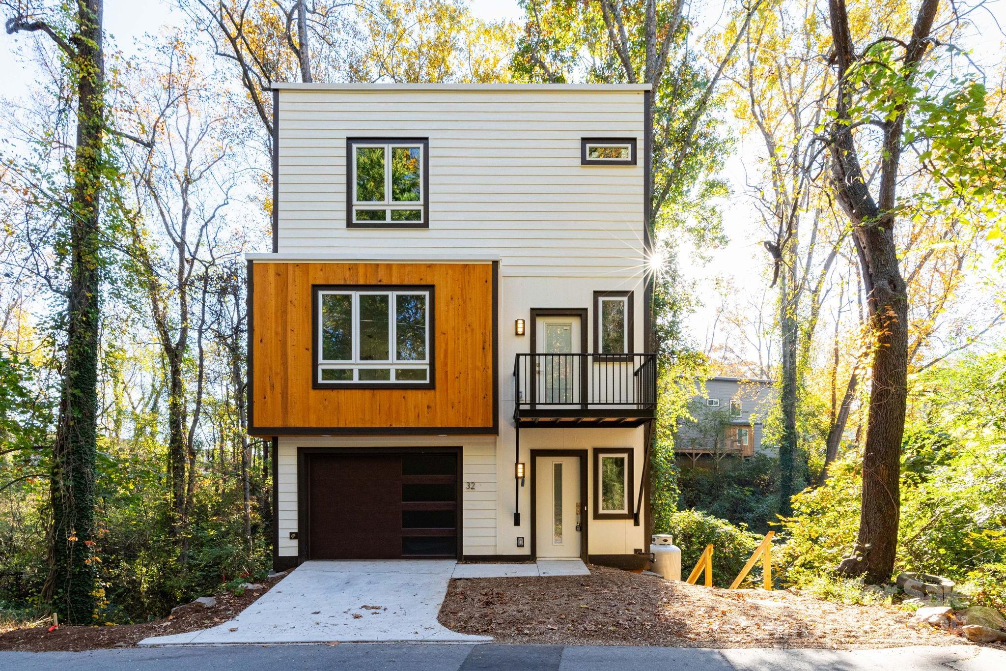 32 Waynesville Avenue Asheville NC 28806