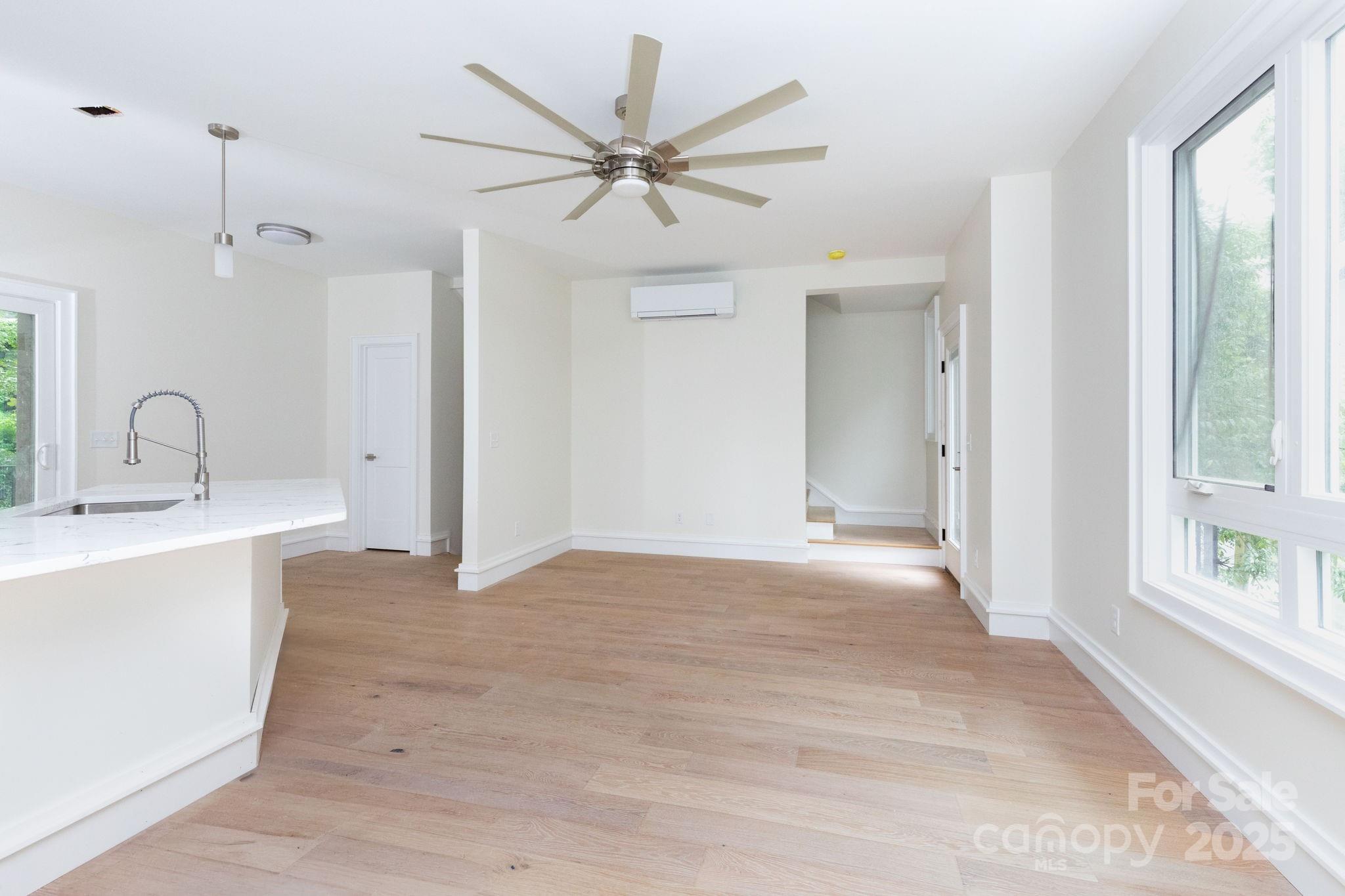 32 Waynesville Avenue Asheville NC 28806