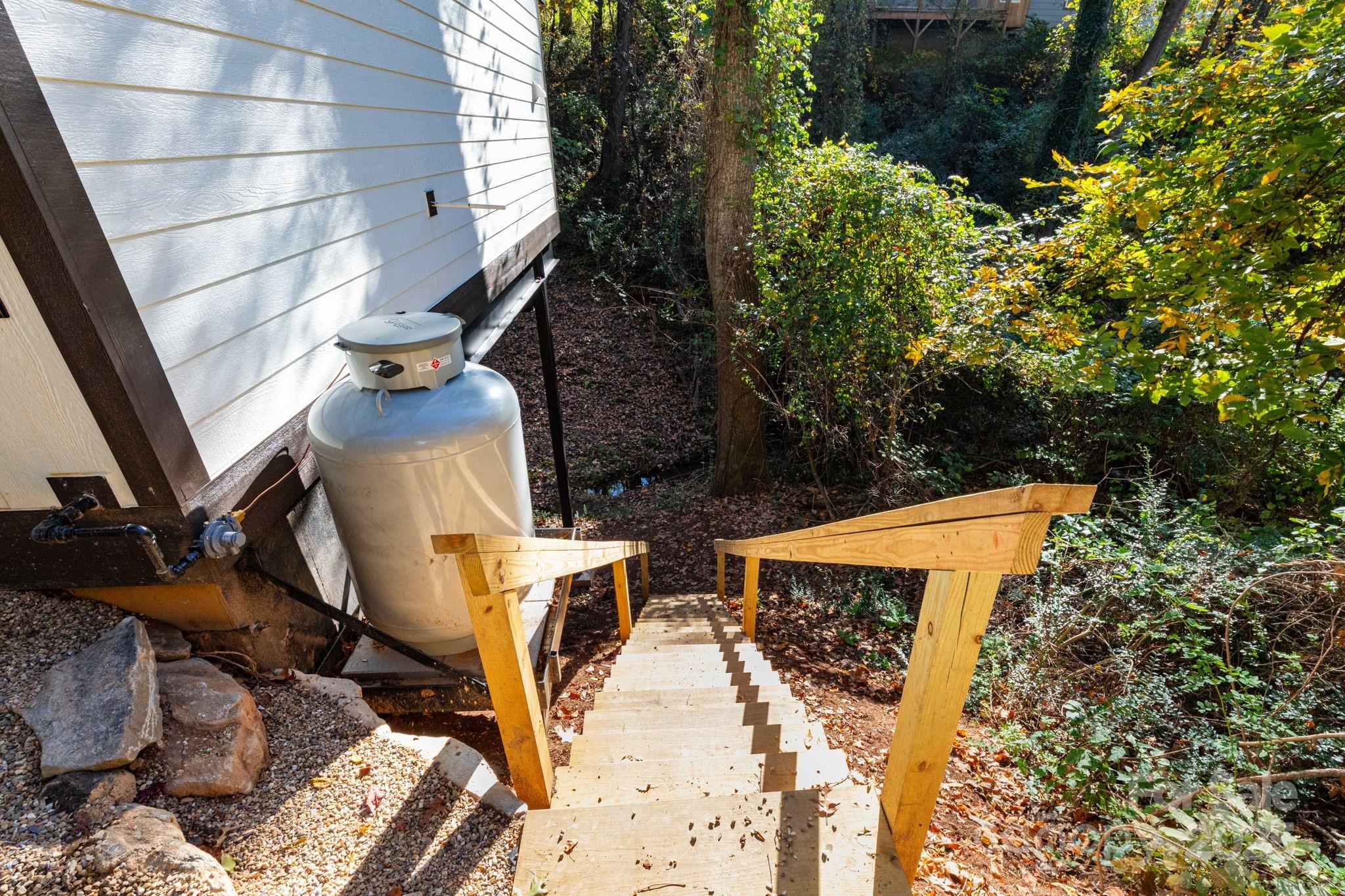 32 Waynesville Avenue Asheville NC 28806