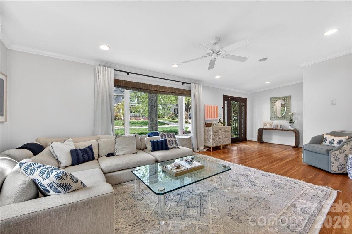 3209 Fairfax Drive Charlotte NC 28209