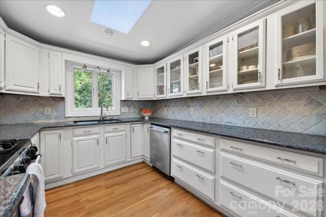 3209 Fairfax Drive Charlotte NC 28209