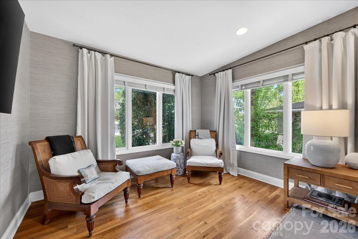 3209 Fairfax Drive Charlotte NC 28209