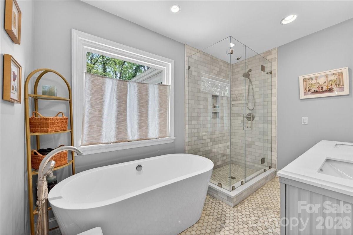 3209 Fairfax Drive Charlotte NC 28209