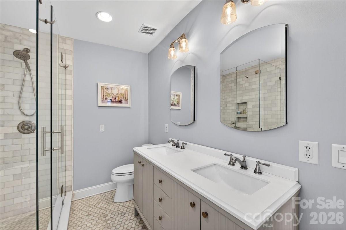 3209 Fairfax Drive Charlotte NC 28209