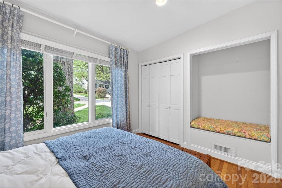 3209 Fairfax Drive Charlotte NC 28209