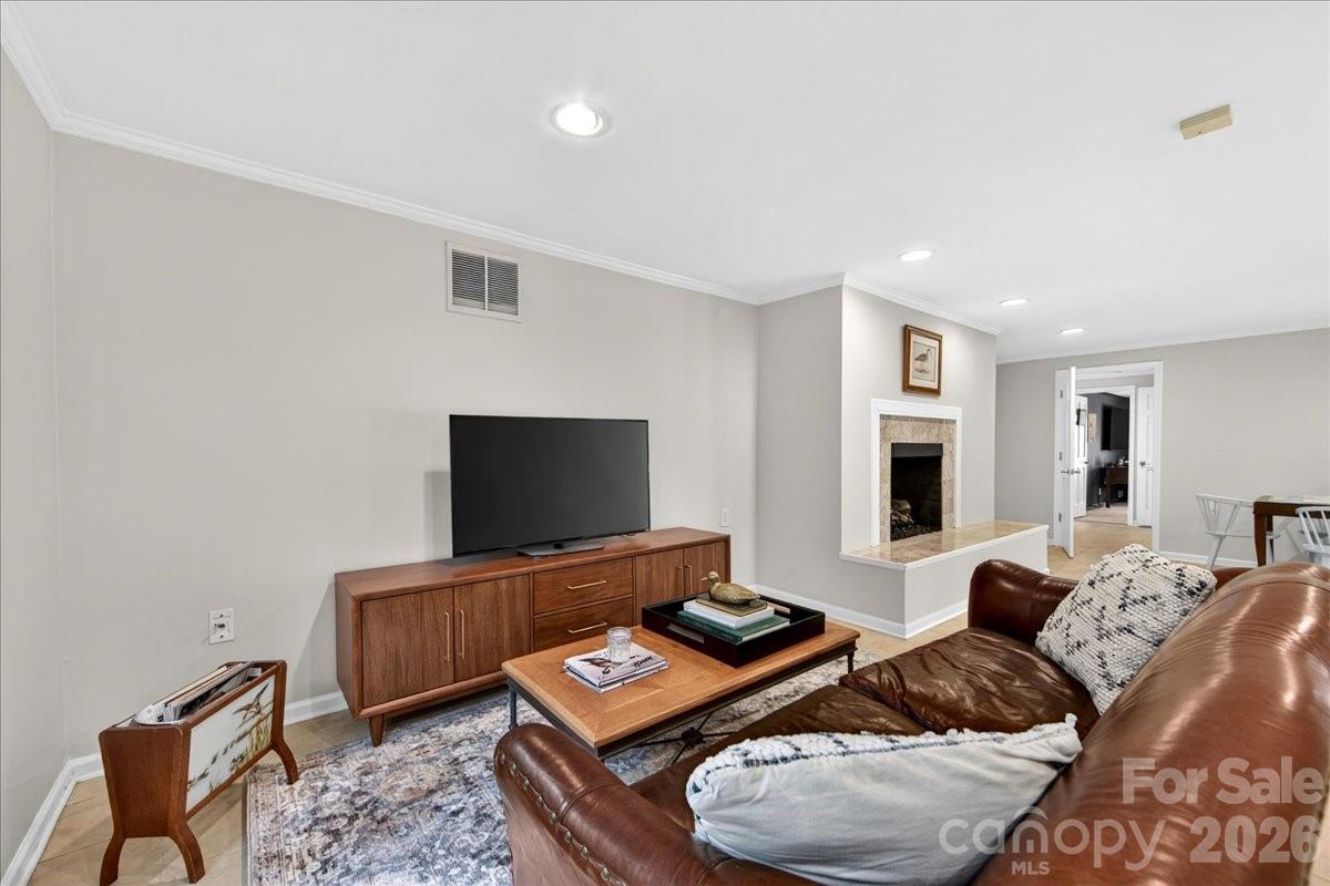 3209 Fairfax Drive Charlotte NC 28209