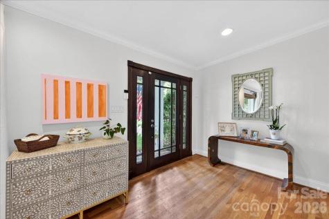 3209 Fairfax Drive Charlotte NC 28209