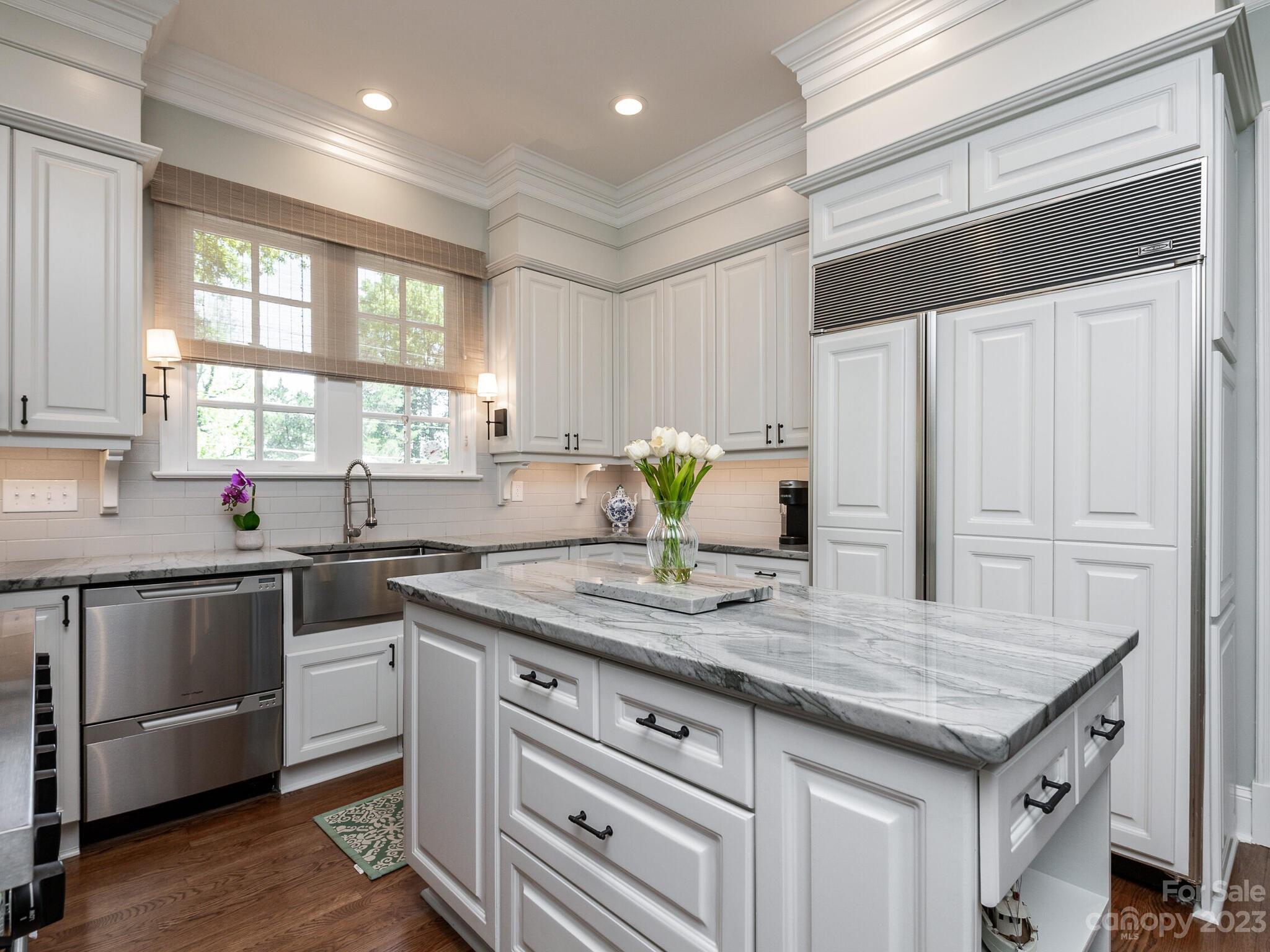 5136 Fairlawn Crescent Court Charlotte NC 28226