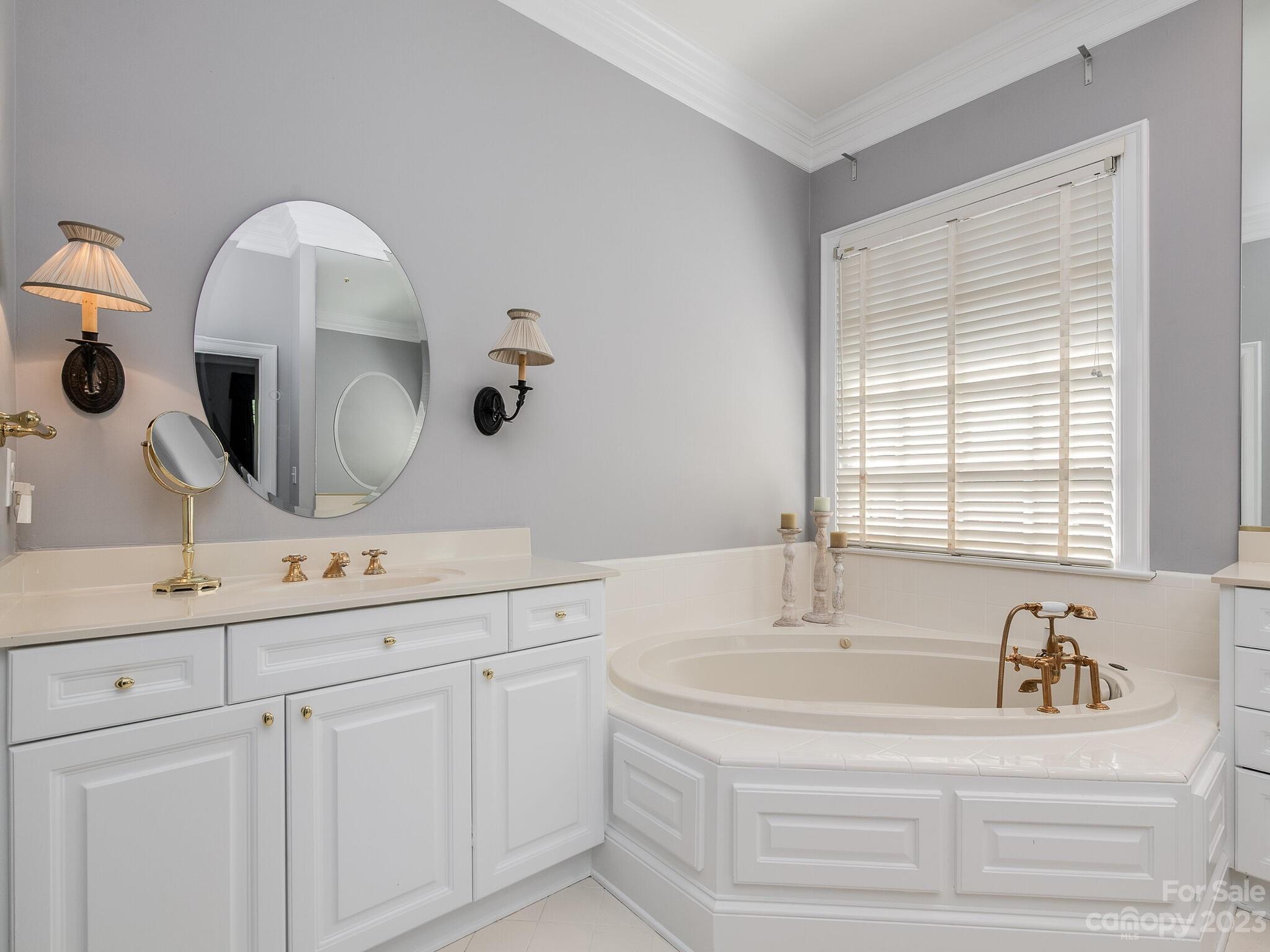 5136 Fairlawn Crescent Court Charlotte NC 28226