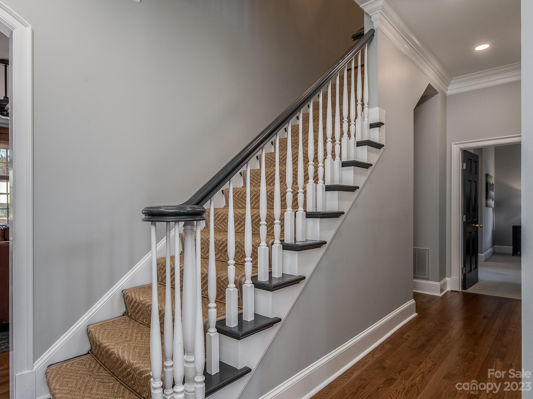 5136 Fairlawn Crescent Court Charlotte NC 28226