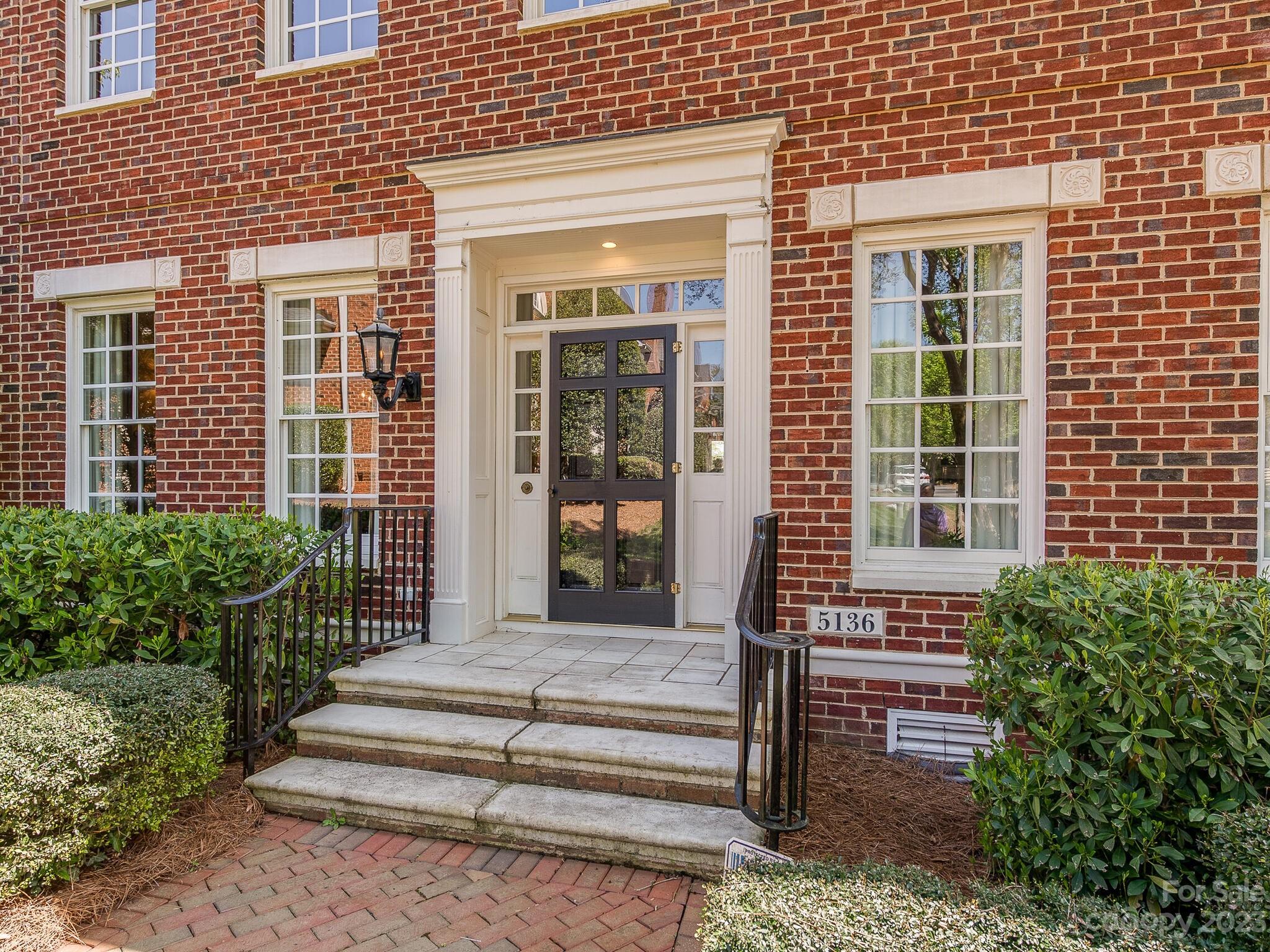 5136 Fairlawn Crescent Court Charlotte NC 28226