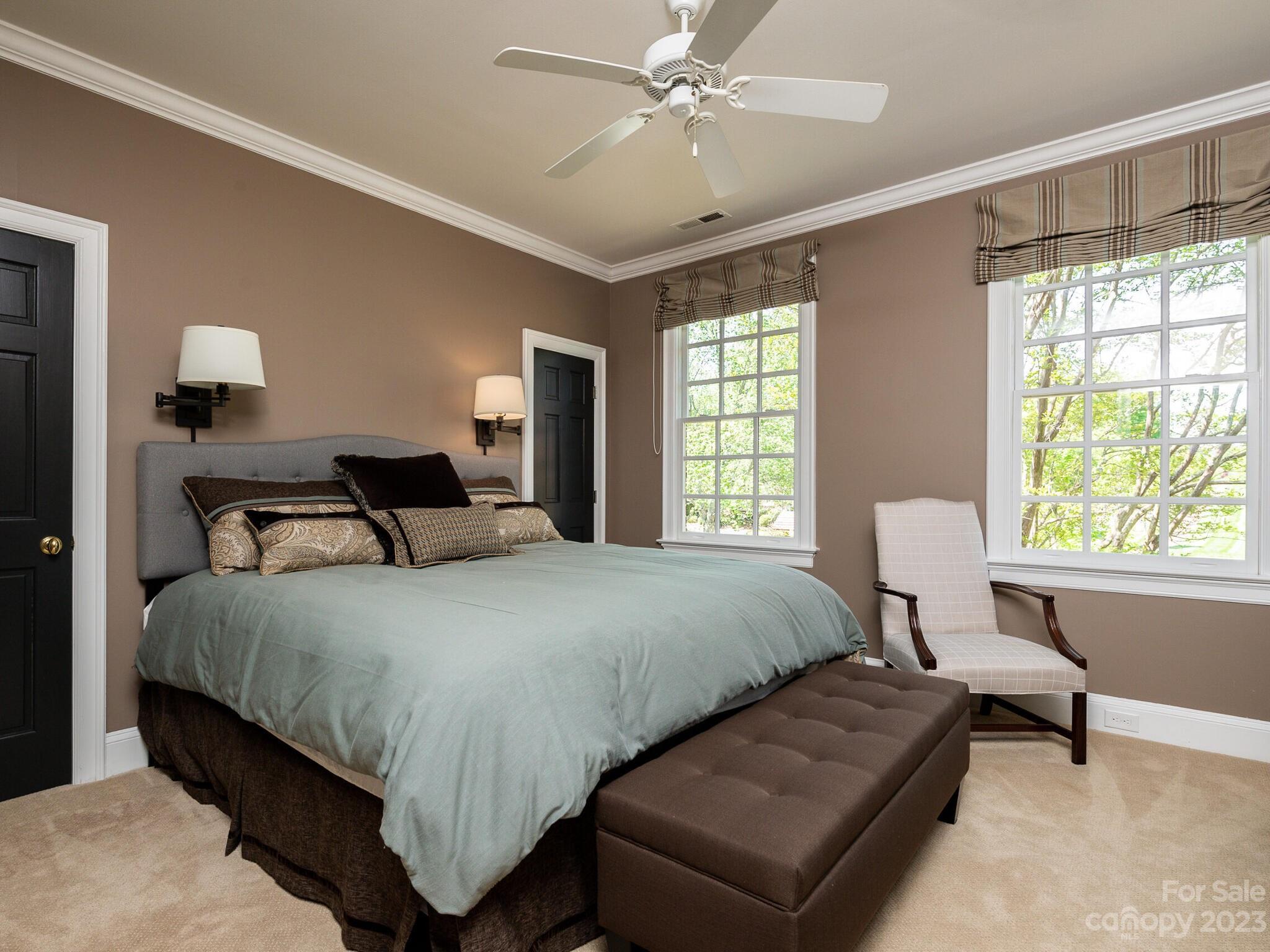 5136 Fairlawn Crescent Court Charlotte NC 28226