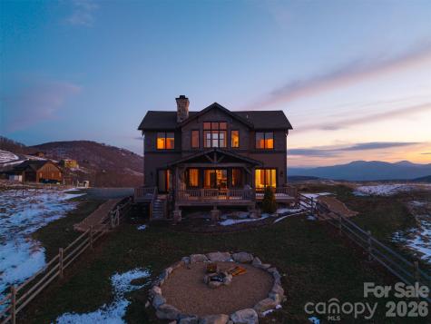 352 Great Sky Drive Banner Elk NC 28604