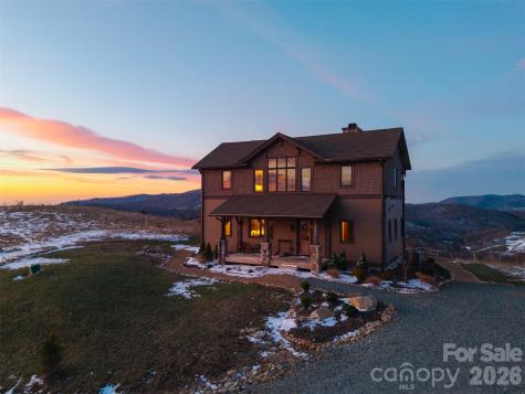 352 Great Sky Drive Banner Elk NC 28604