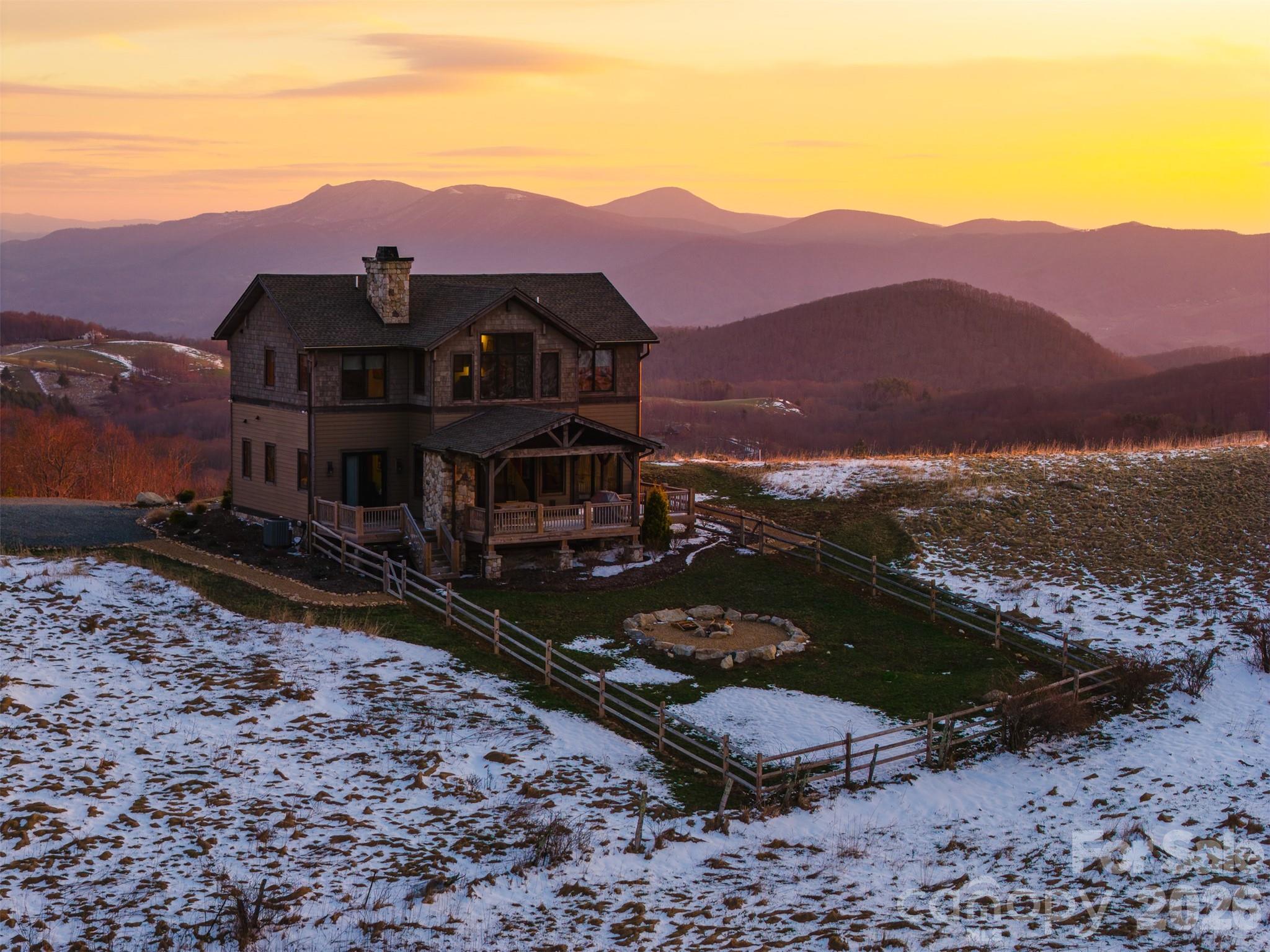 352 Great Sky Drive Banner Elk NC 28604
